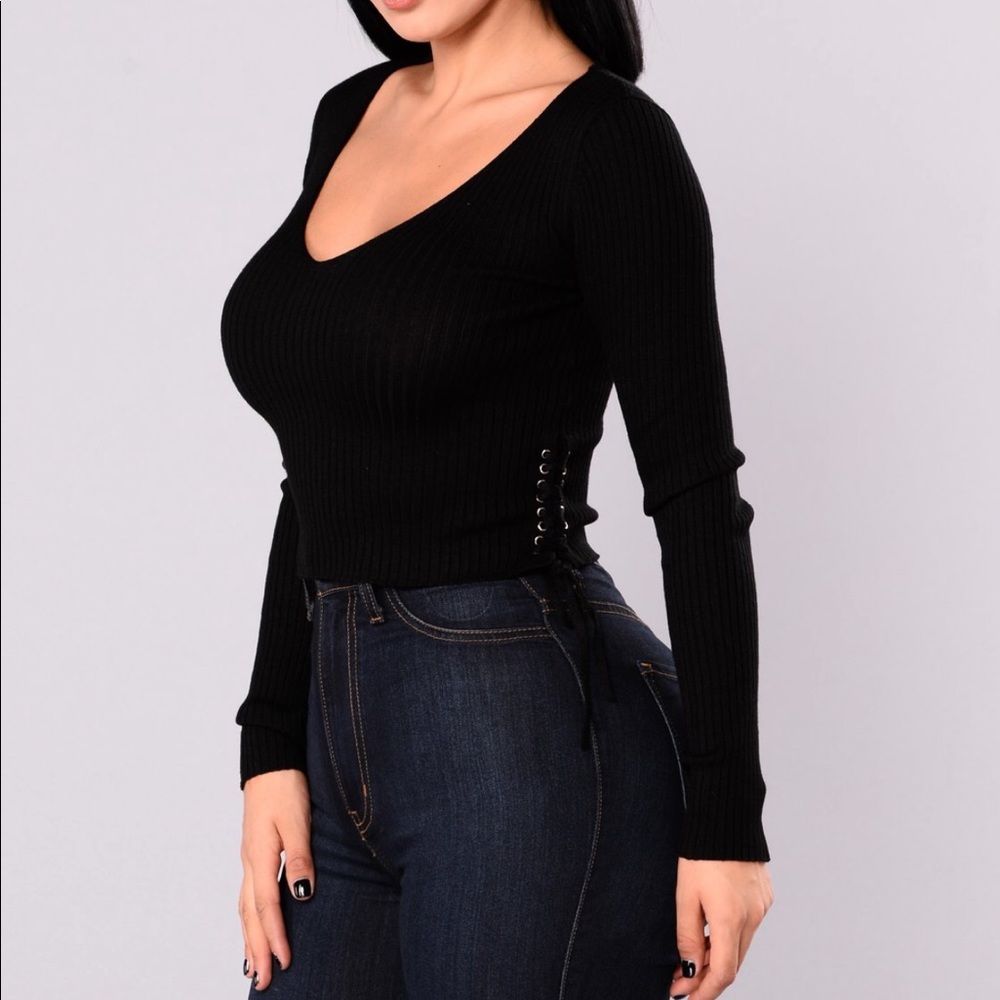 Tied To you lace up sweater -black